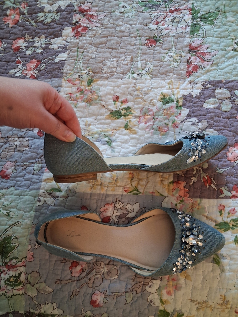 Simply Vera Wang Size 7 Embellished Denim Pointed Toe Flats - Blue - Picture 7 of 7